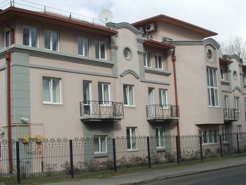 Киев, Михаила Котельникова ул., 4