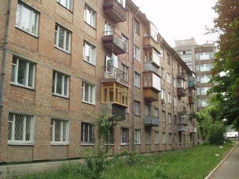 Продаж 1-кімнатної квартири 29.5 м², Неманська вул., 2