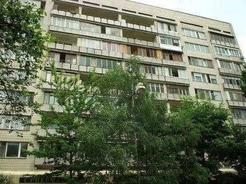 Киев, Обсерваторная ул., 12А