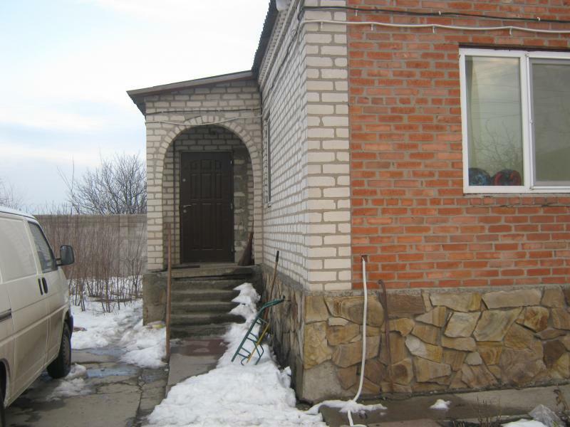 Луганск, Разина Степана пер., 42