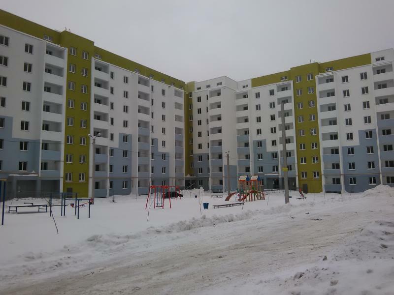 Харків, Ньютона вул., 1