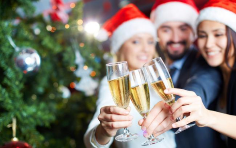 Стало известно, сколько будем отдыхать на новогодние праздники в 2017 году