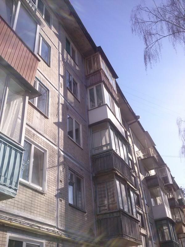 Киев, Михаила Донца ул., 9