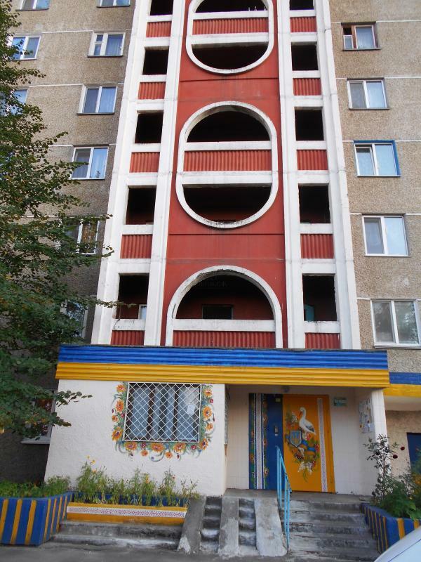 Киев, Милославская ул., 25