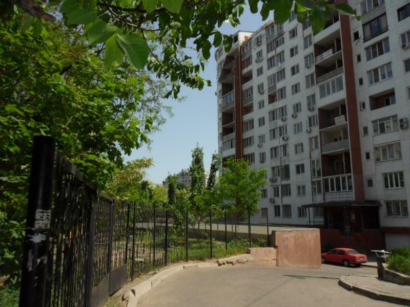 Одесса, Светлый пер., 11