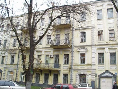 Київ, Золотоворітська вул., 11
