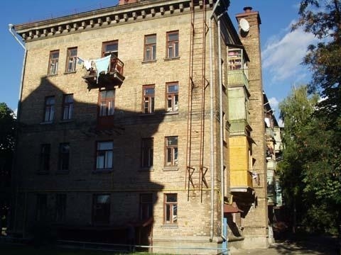 Киев, Кирпоноса ул., 12
