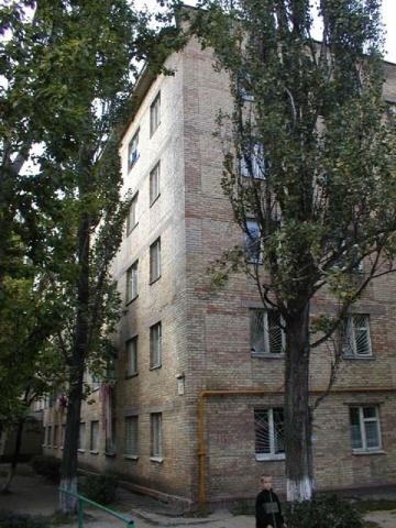 Киев, Кольцова бул., 20А