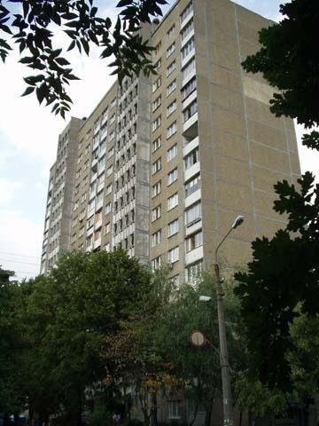 Киев, Композитора Лятошинского ул., 12