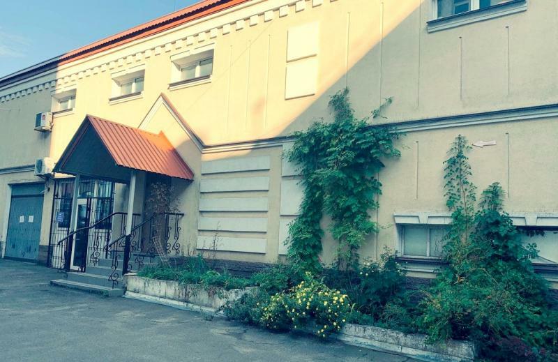 Продаж 4-кімнатної квартири 128 м², Костянтинівська вул., 10