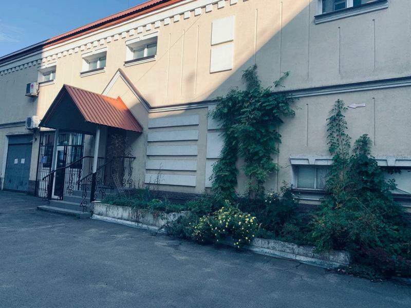Продаж 4-кімнатної квартири 128 м², Костянтинівська вул., 10