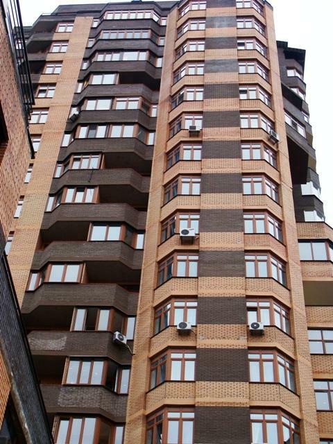 Продаж 4-кімнатної квартири 115 м², Коперника вул., 12Д