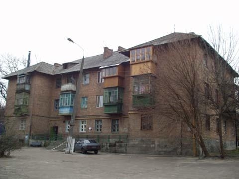Киев, Копыловская ул., 67 К12