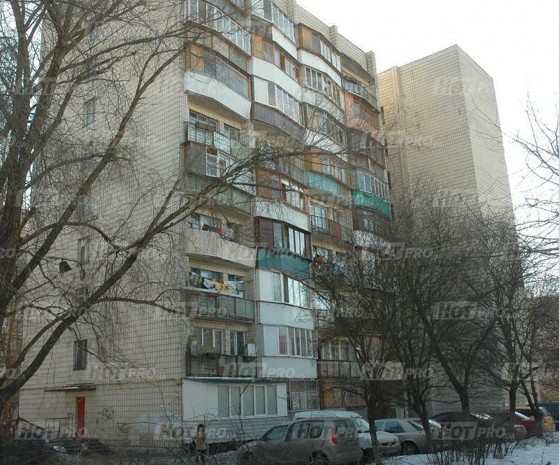 Київ, Зодчих вул., 6Б