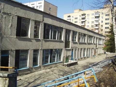 Киев, Златопольская ул., 3А