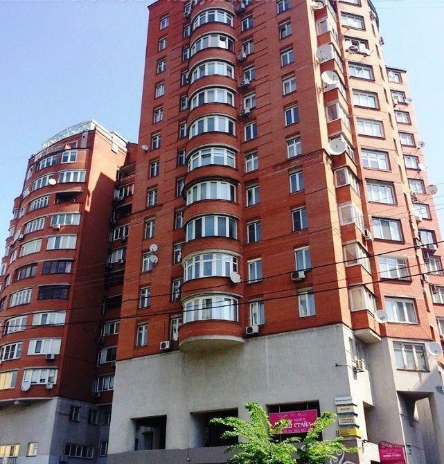 Аренда 3-комнатной квартиры 120 м², Златоустовская ул., 10/12