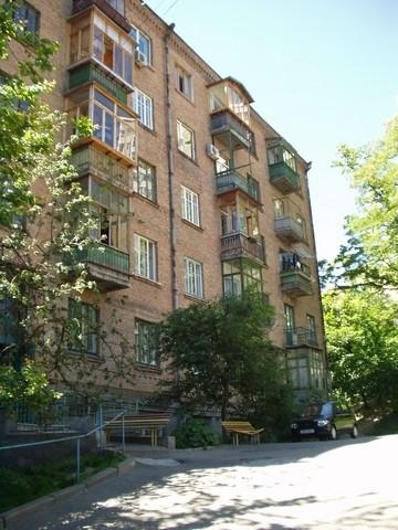 Киев, Татарская ул., 2Г