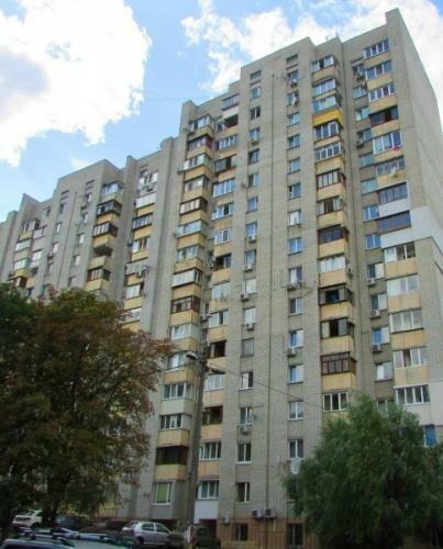 Киев, Стадионная ул., 4А