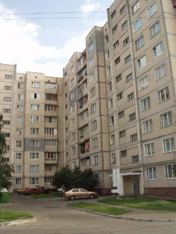 Київ, Тростянецька вул., 51