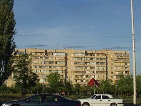 Киев, Теодора Драйзера ул., 32