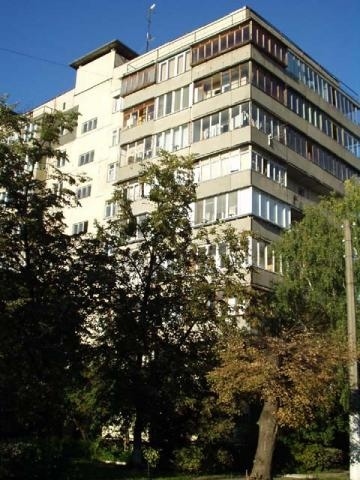 Киев, Тешебаева ул., 1