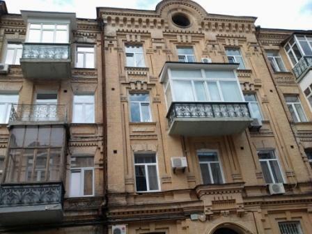 Продажа 2-комнатной квартиры 45 м², Саксаганского ул., 30Б