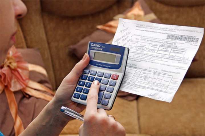 Украинцев ждут пугающие платежки за коммуналку: почему не сработали моратории и что делать