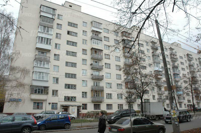 Киев, Салютная ул., 4А