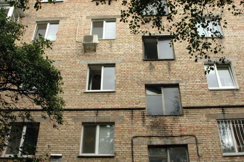 Київ, Саперне Поле вул., 26