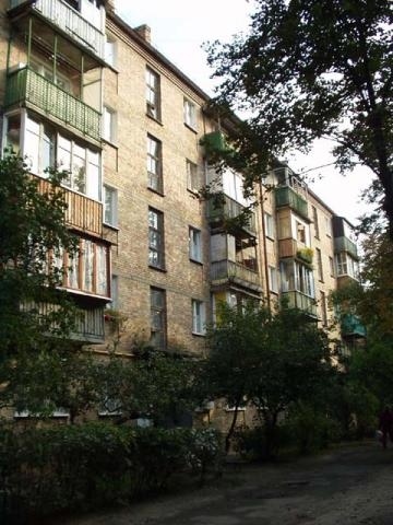Київ, Павла Вирского бул., 47