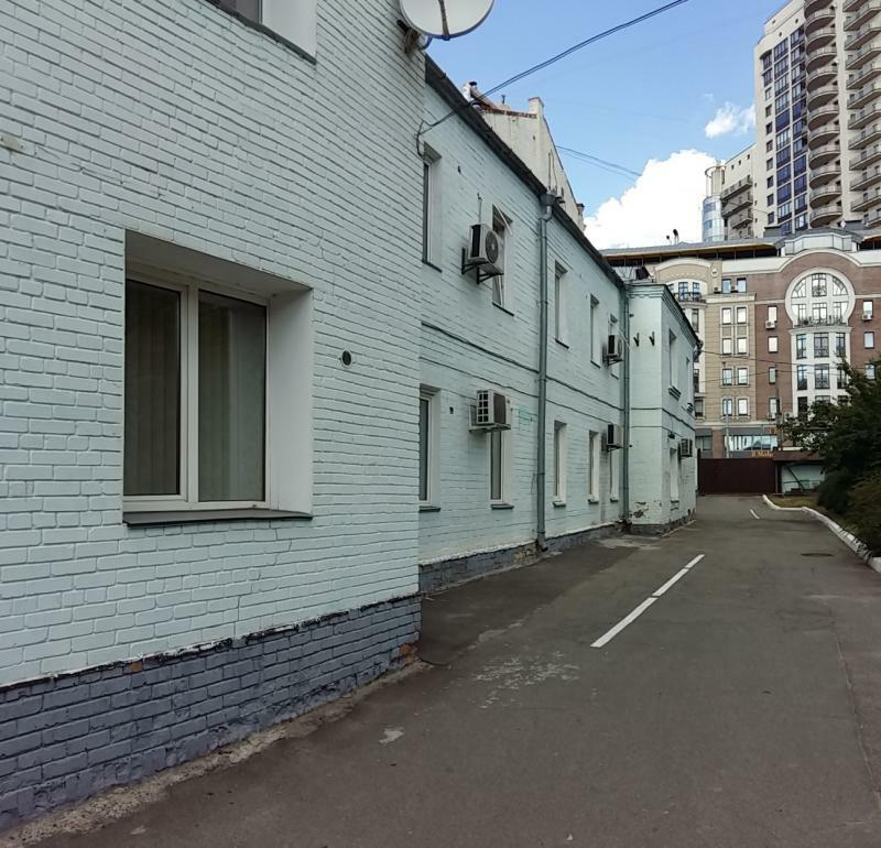 Киев, Старовокзальная ул., 7В