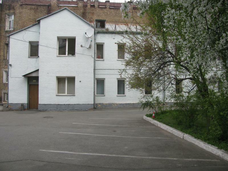 Киев, Старовокзальная ул., 7В