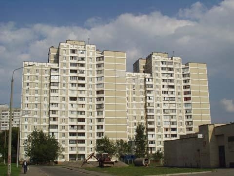 Киев, Ревуцкого ул., 11В