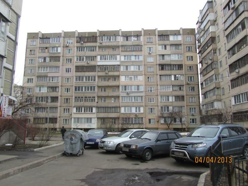 Киев, Ревуцкого ул., 34А