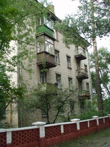 Киев, Юрия Литвинского ул., 34