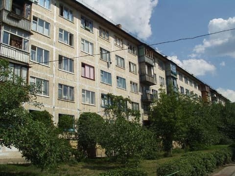 Київ, Перова бул., 42