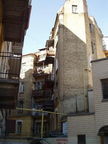 Київ, Пушкінська вул., 43В