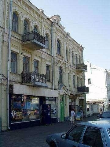 Київ, Старовокзальна вул., 9А