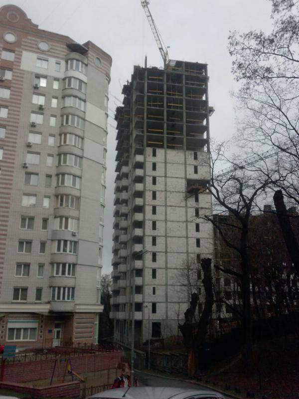 Київ, Жамбіла Жабаєва вул., 3