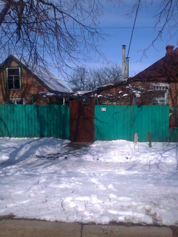 Харківська обл., Дергачівський район, смт Слатине, Мира вул., 27