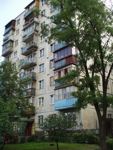 Киев, Пражская ул., 22