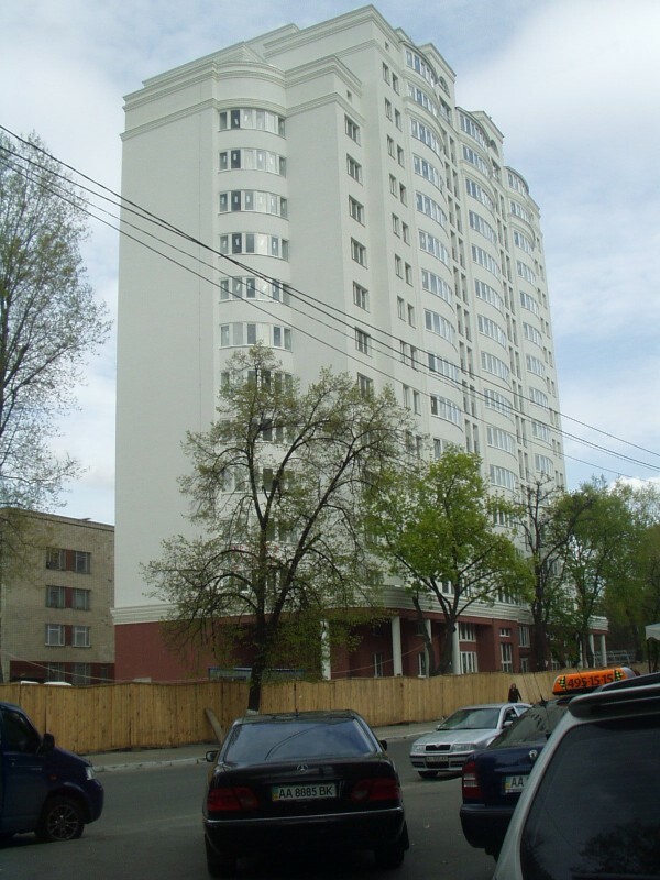 Київ, Освіти вул., 3А