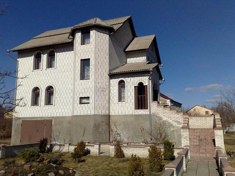 Киев, Полевая ул., 2