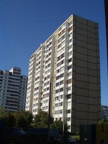 Киев, Петра Панча ул., 1