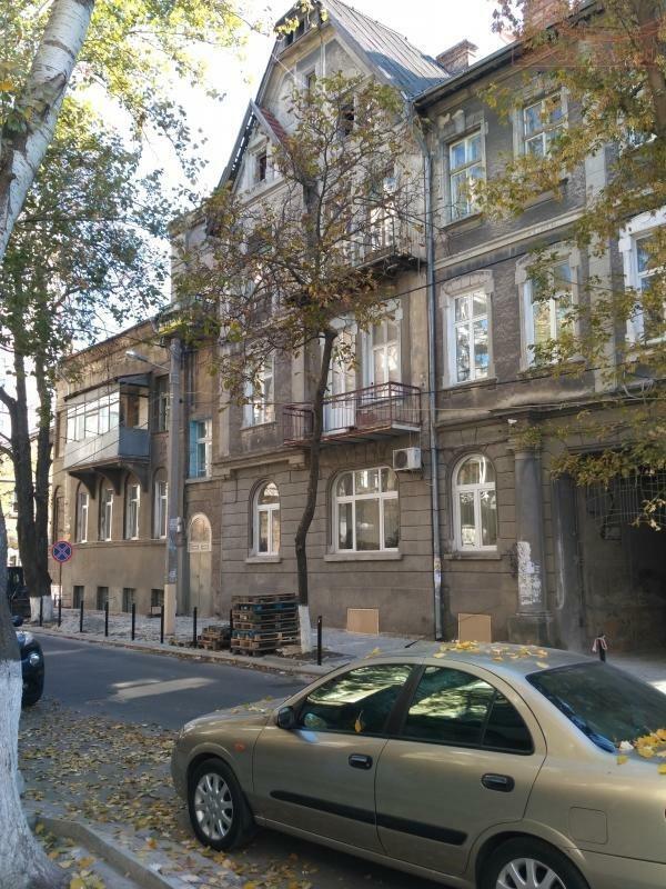 Одесса, Мукачевский пер., 5