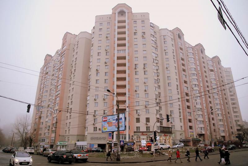 Продажа 3-комнатной квартиры 127 м², Николая Голего ул., 5