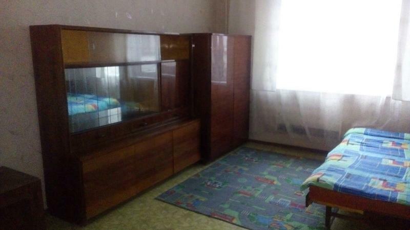 Киев, Ларисы Руденко ул., 6