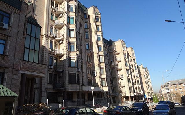 Київ, Кудрявська вул., 13-19