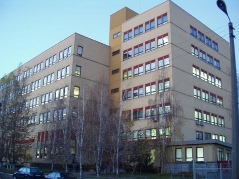 Київ, Короленківська вул., 3