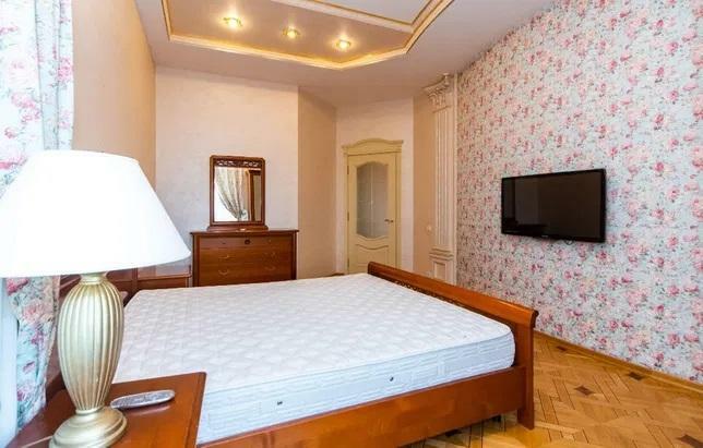 Продажа 4-комнатной квартиры 187 м², Лидерсовский бул., 5